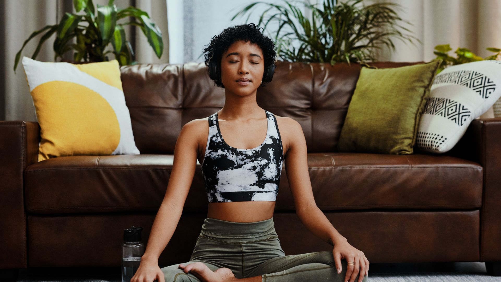 Mindfulness Meditation: Cultivating Presence and Emotional Well-being