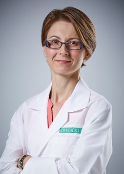 Dr Eliades