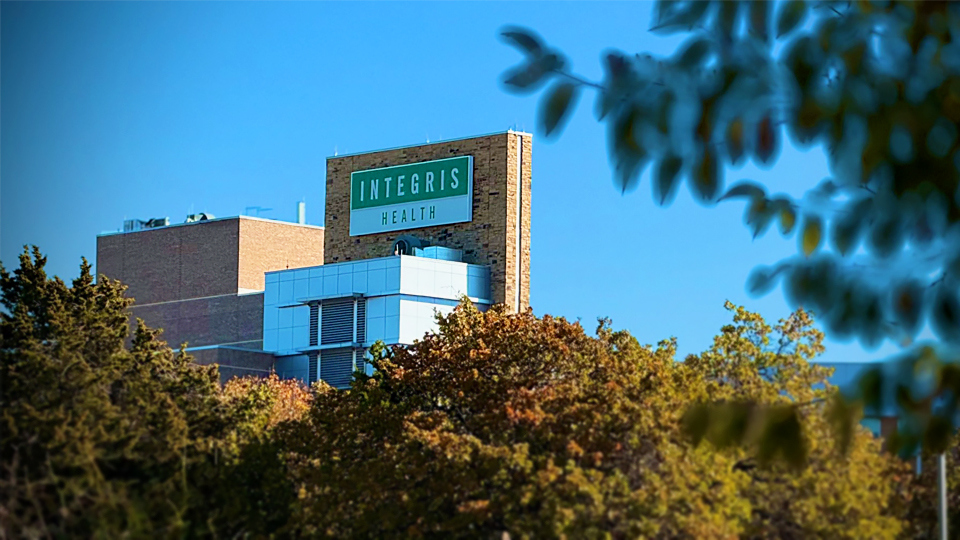 exterior shot of integris health edmond hospital