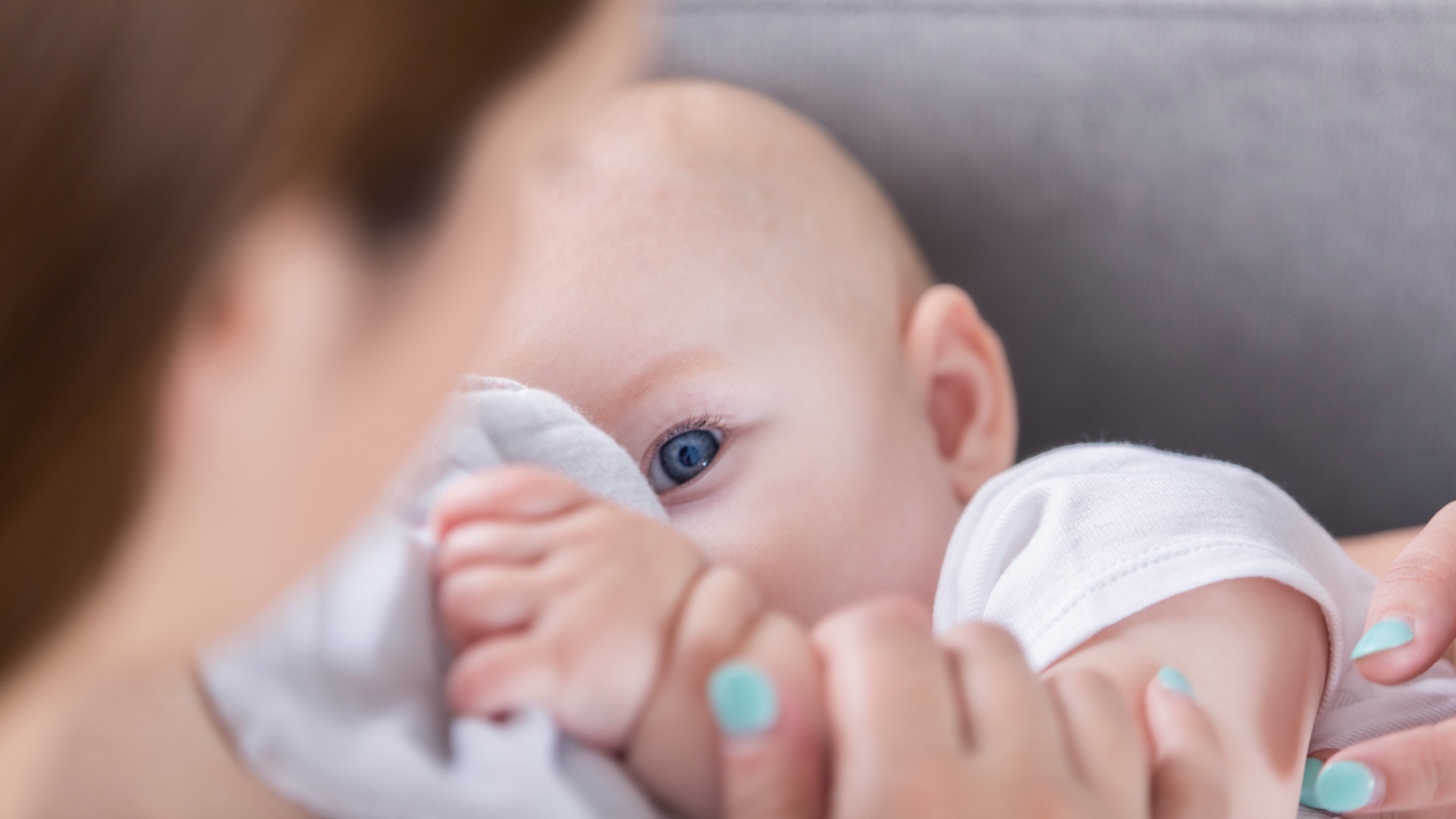 Overcoming Common Breastfeeding Obstacles 