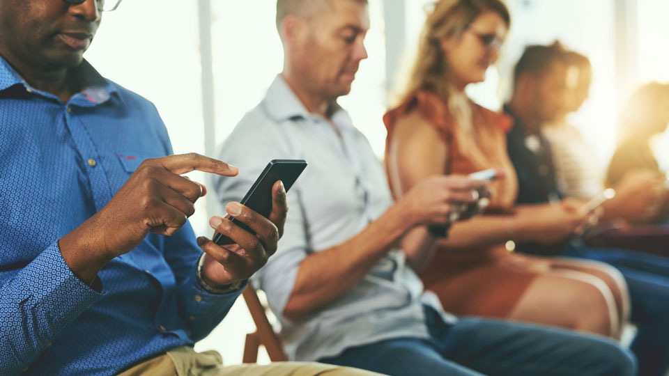 The Benefits of Unplugging From Your Smartphone