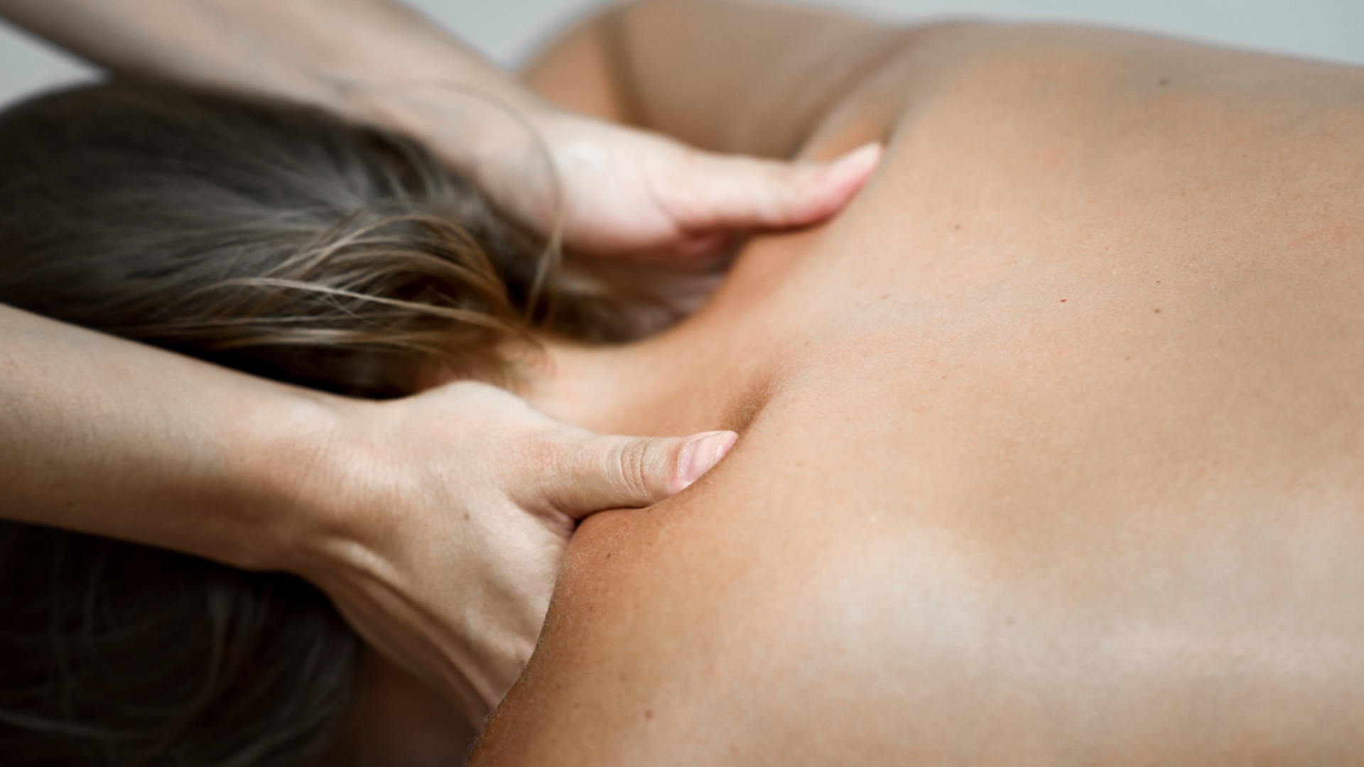 The Benefits of Therapeutic Massage Go Beyond Relaxation