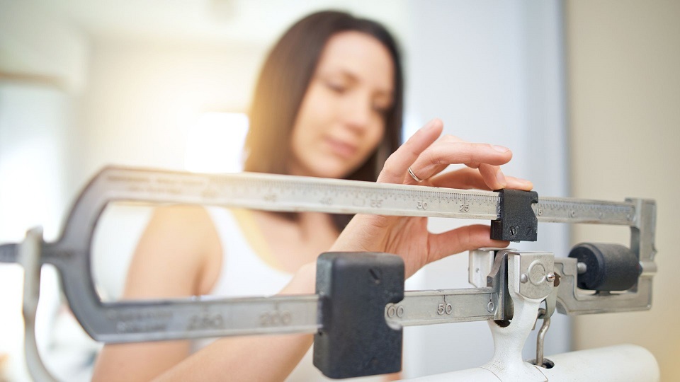 Why cant I lose weight with a calorie deficit