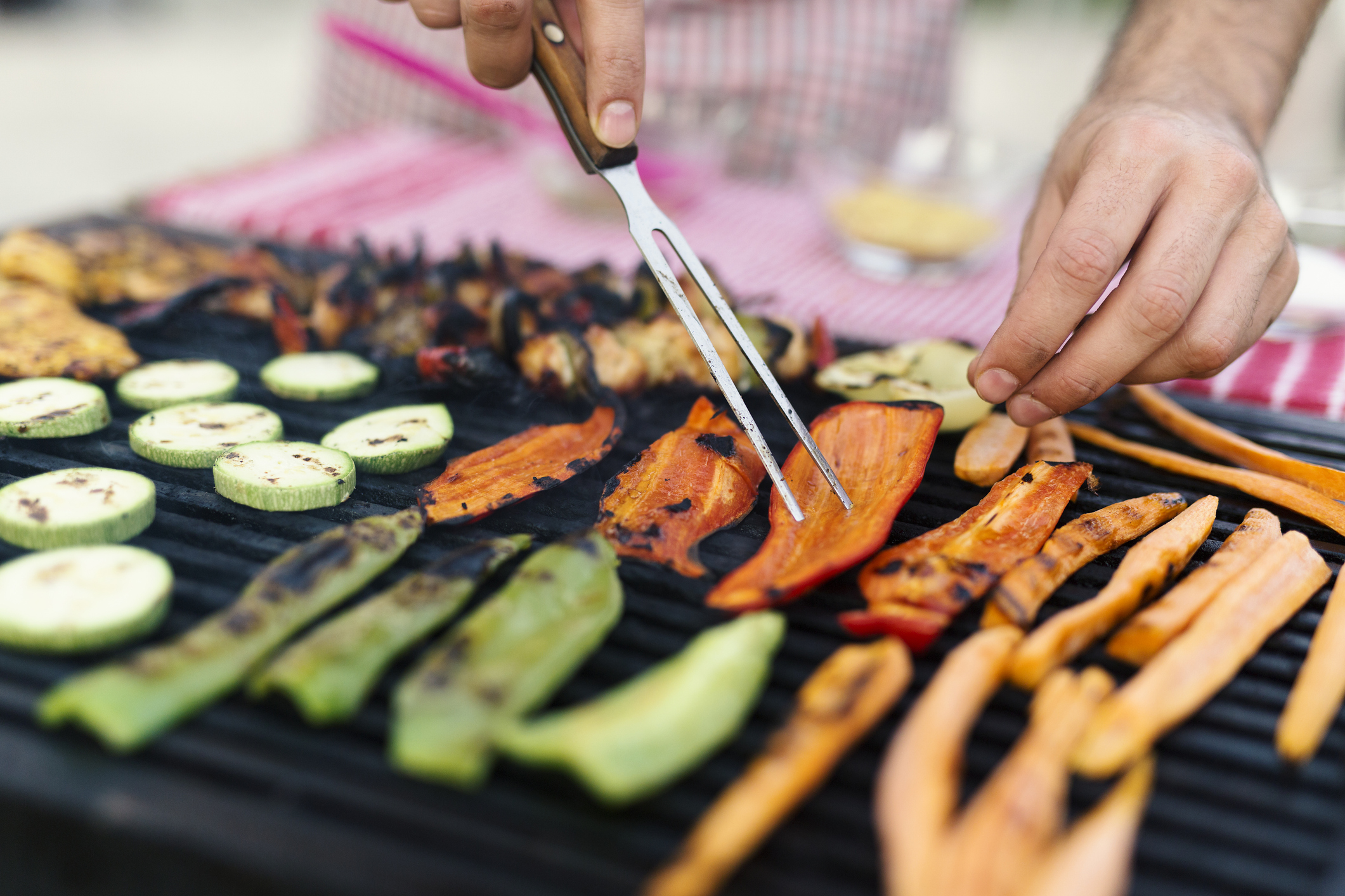 Healthy tailgating recipes and tips to enjoy this football season
